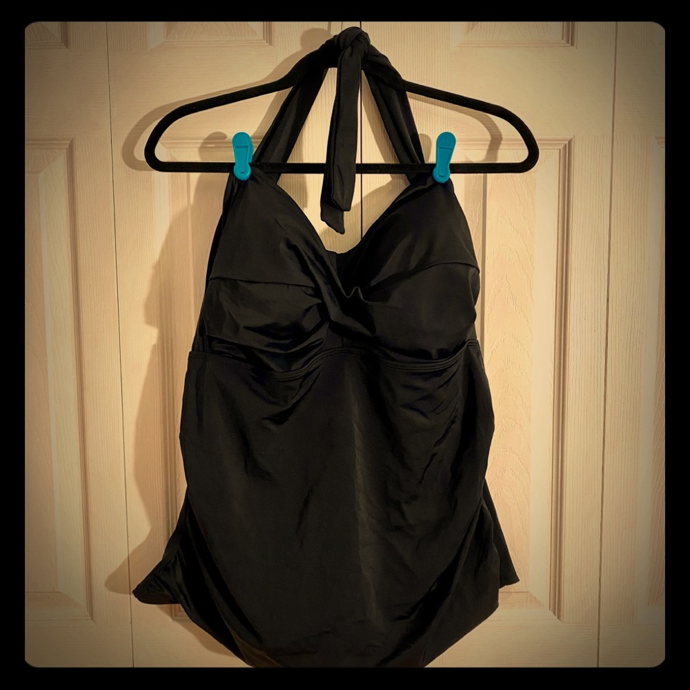 Black halter tankini swim top, 24